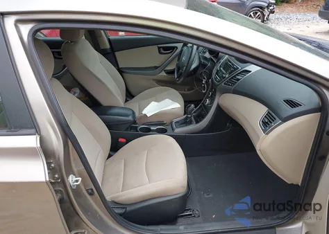 2014 Hyundai Elantra Se z USA, uszkodzony, nr VIN 5NPDH4AE3EH499219